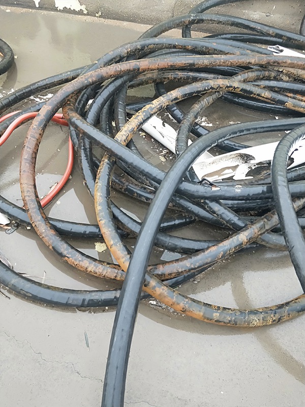 电缆回收价格多少钱一米合适铜，铝电缆回收新旧不限