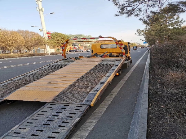 汽車托運物流~霍爾果斯汽車托運費用