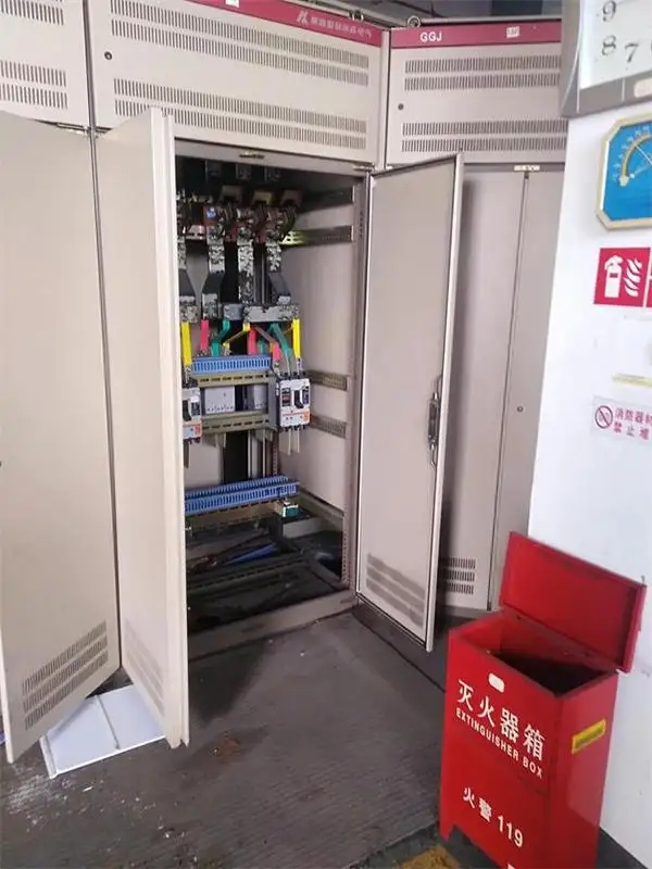 恩平市二手配电柜回收-箱式变压器回收-旧电缆线回收