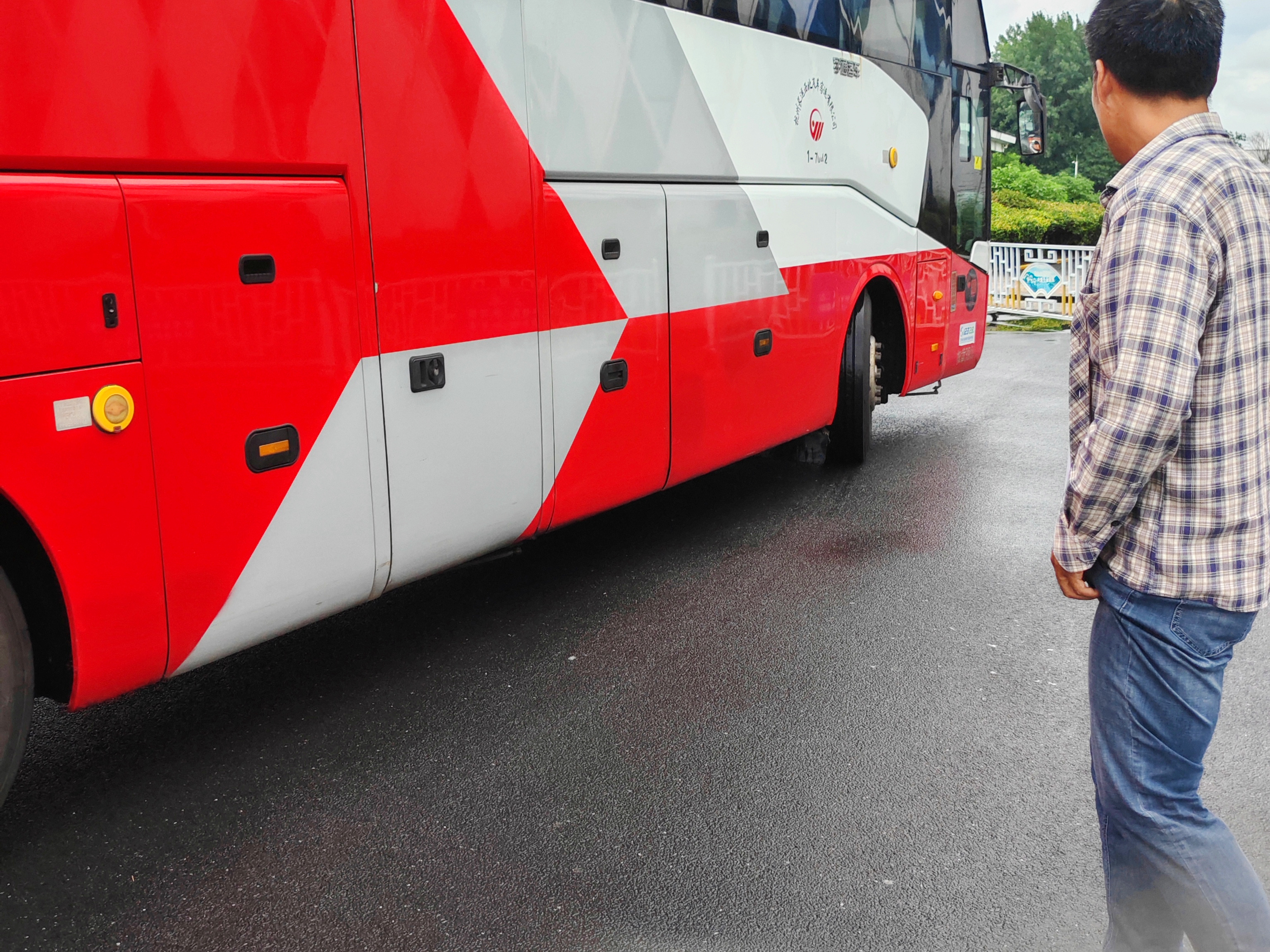 推荐/龙港到湄潭长途汽车票价查询/客车