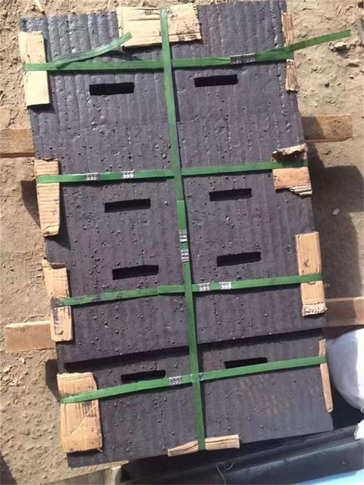 聊城焊丝堆焊耐磨板-4+4堆焊耐磨钢板厂家直发