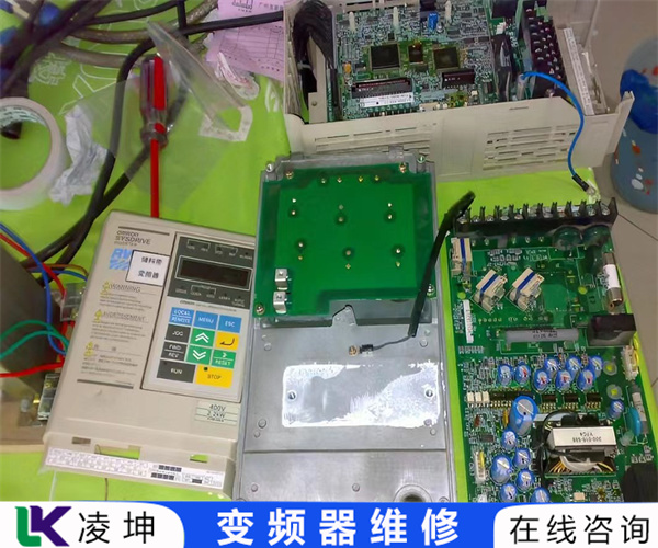 ACS880-01-09A4-3+P944+N7518ABB变频器维修技术创新