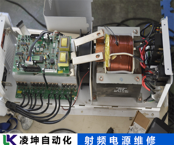 日本SHINCRON新科隆射频电源一体机维修现场实录