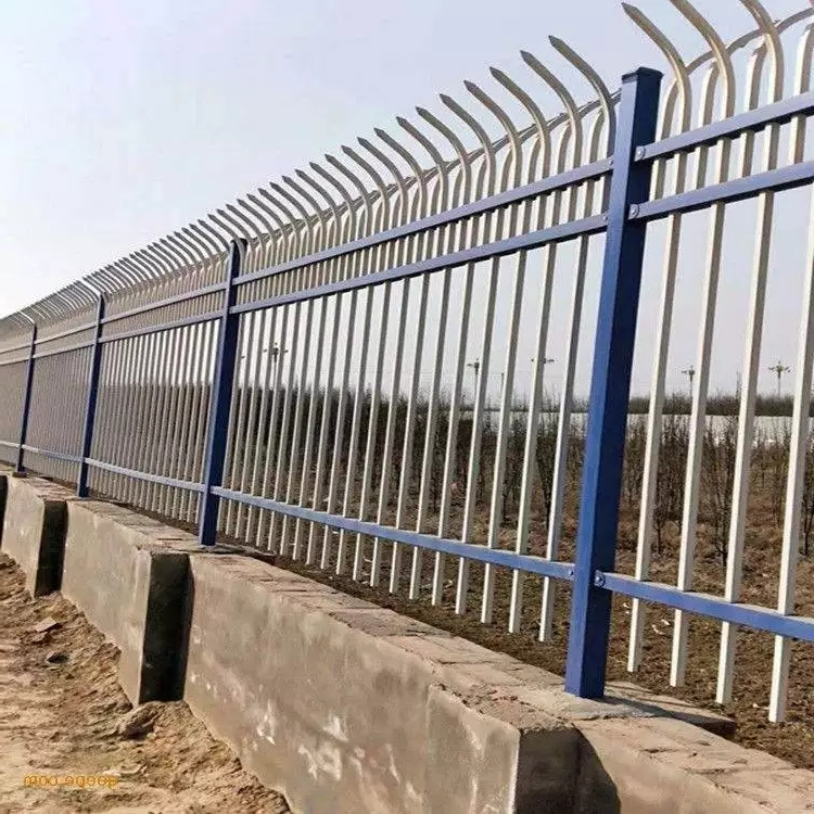 护院三横杆锌钢围栏财润丝网供应点的铁栅栏异型可定