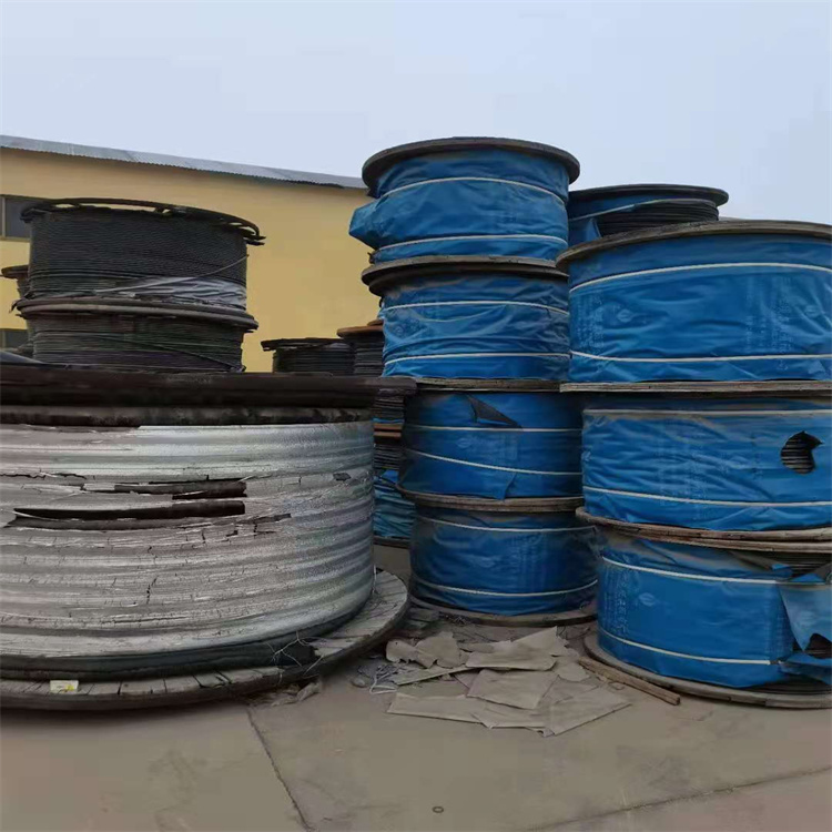 赵县工程剩余电缆回收  带皮电缆回收报价方式