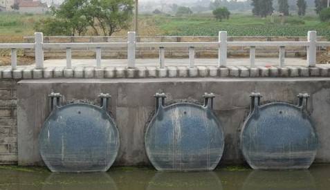 提供河源翻板钢闸门承包水利工程