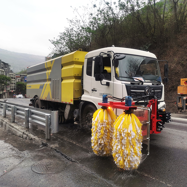 隔离栏清洗车智能道路护栏清洗机各种规格