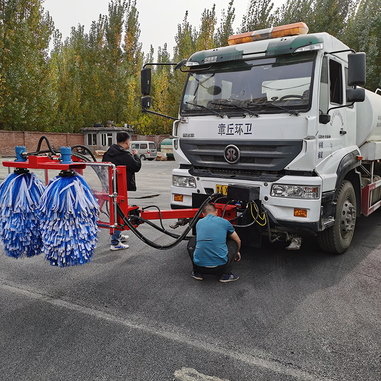 城市护栏清洗车高速公路护栏板清洗机