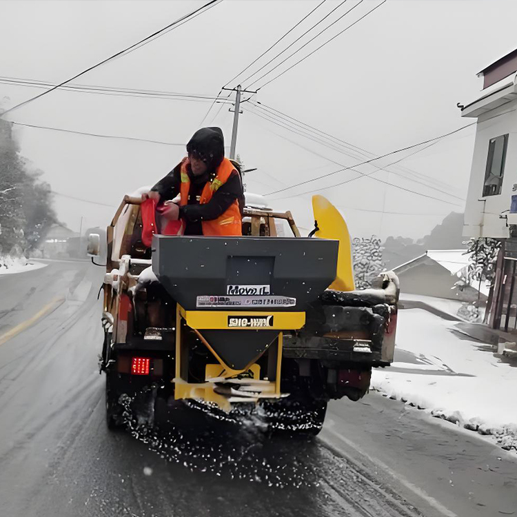 霍山多功能小型扫雪车扫雪车滚刷