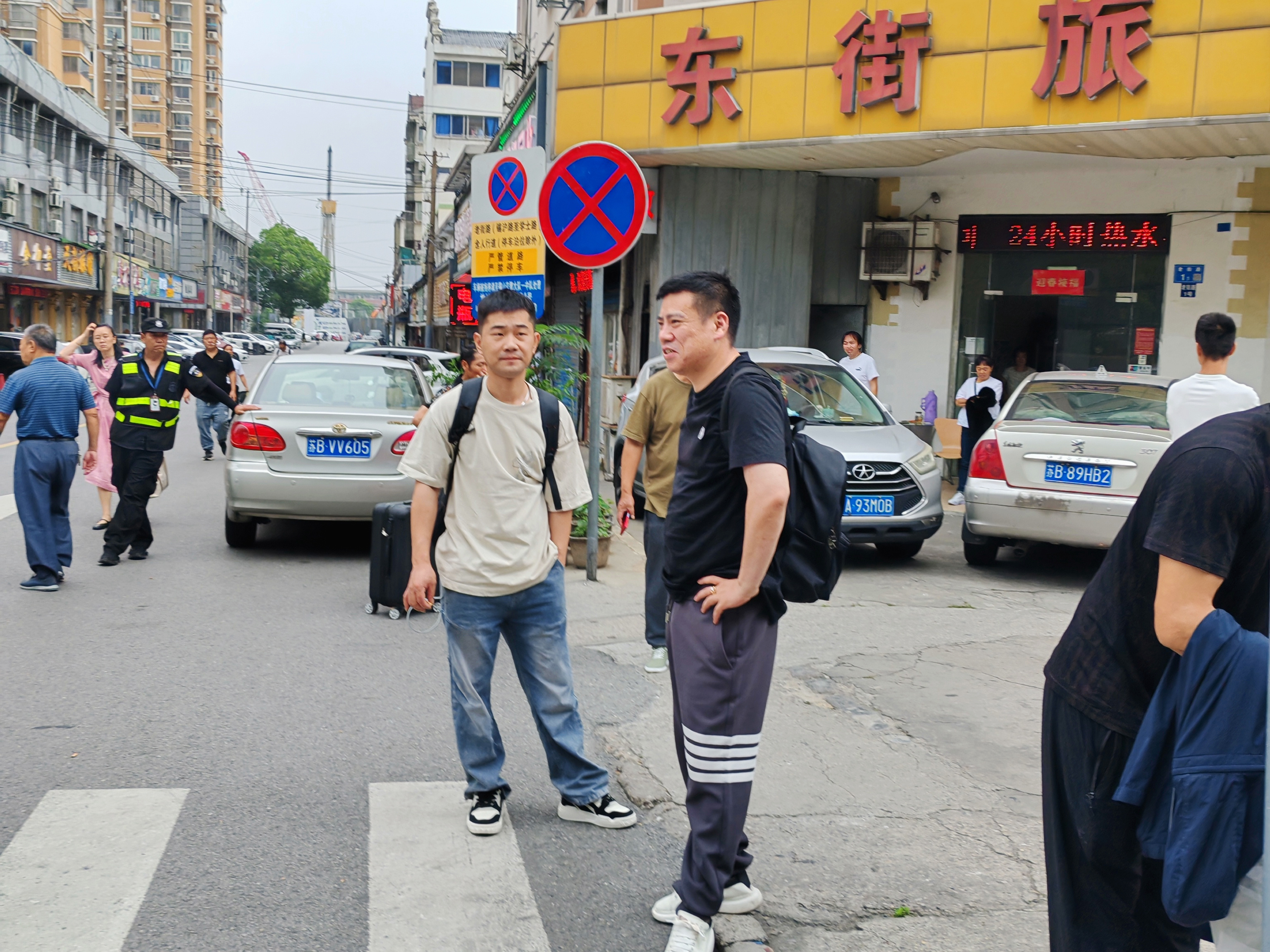 大巴/昆明到运城直达长途客车/客车行程/客车