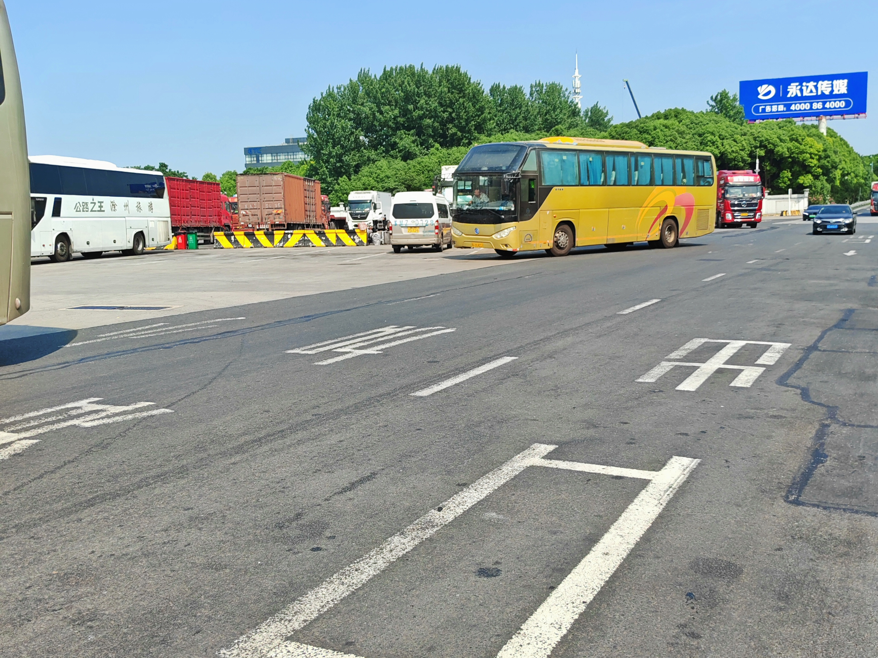 大巴/昆明到淮安长途直达汽车/客车联系方式/客车