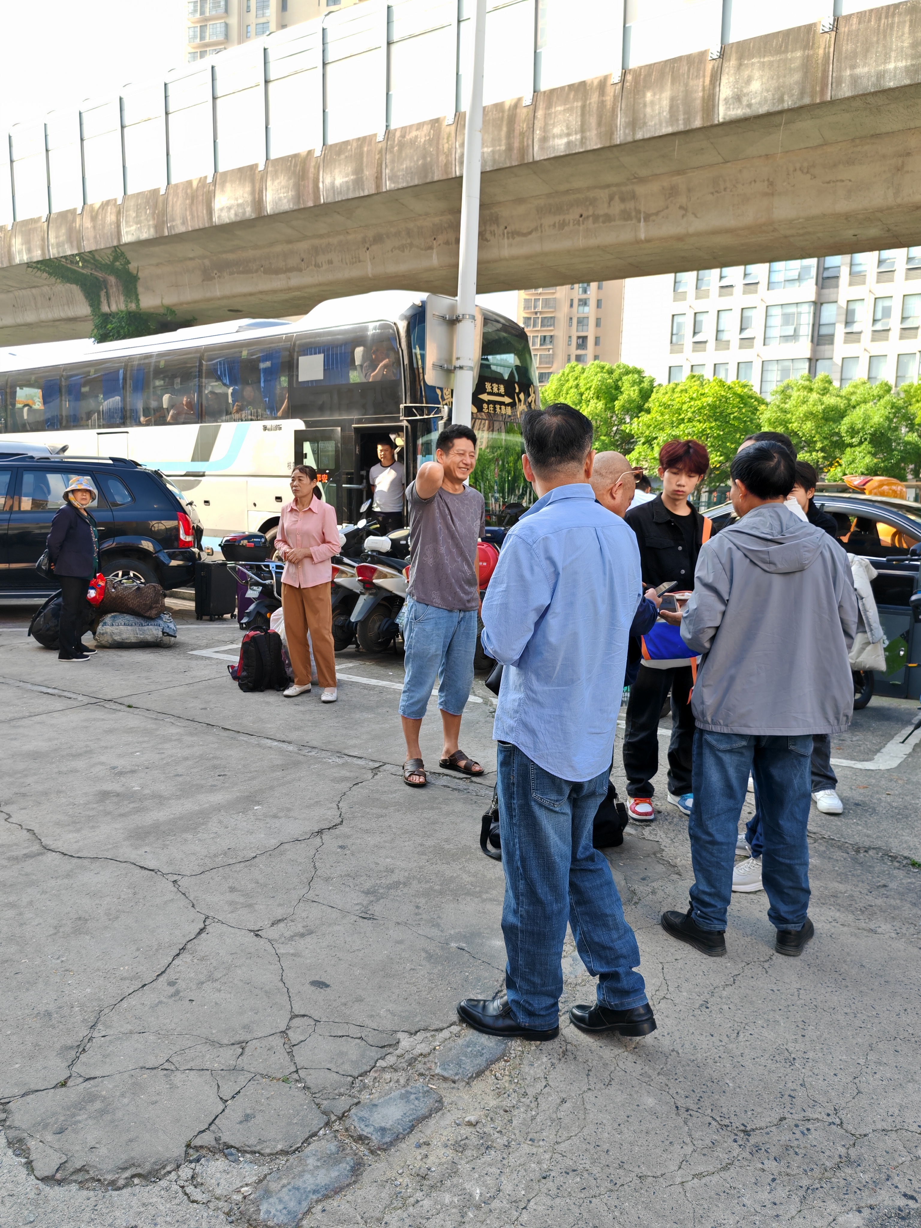 购票/台州到修文长途直达大巴时刻表及/客车