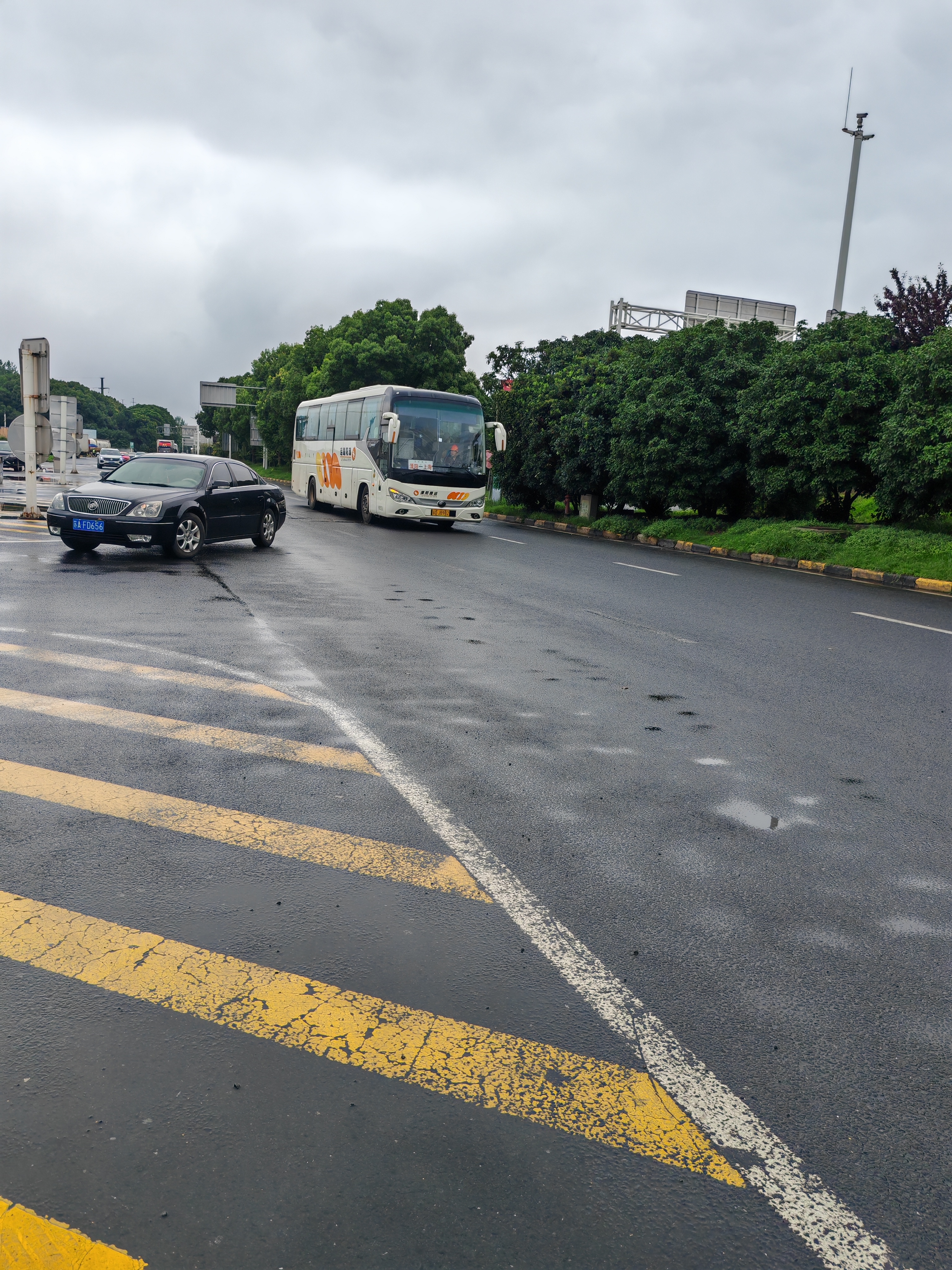 购票/路桥到灌云直达长途大巴车票价格查询/客车