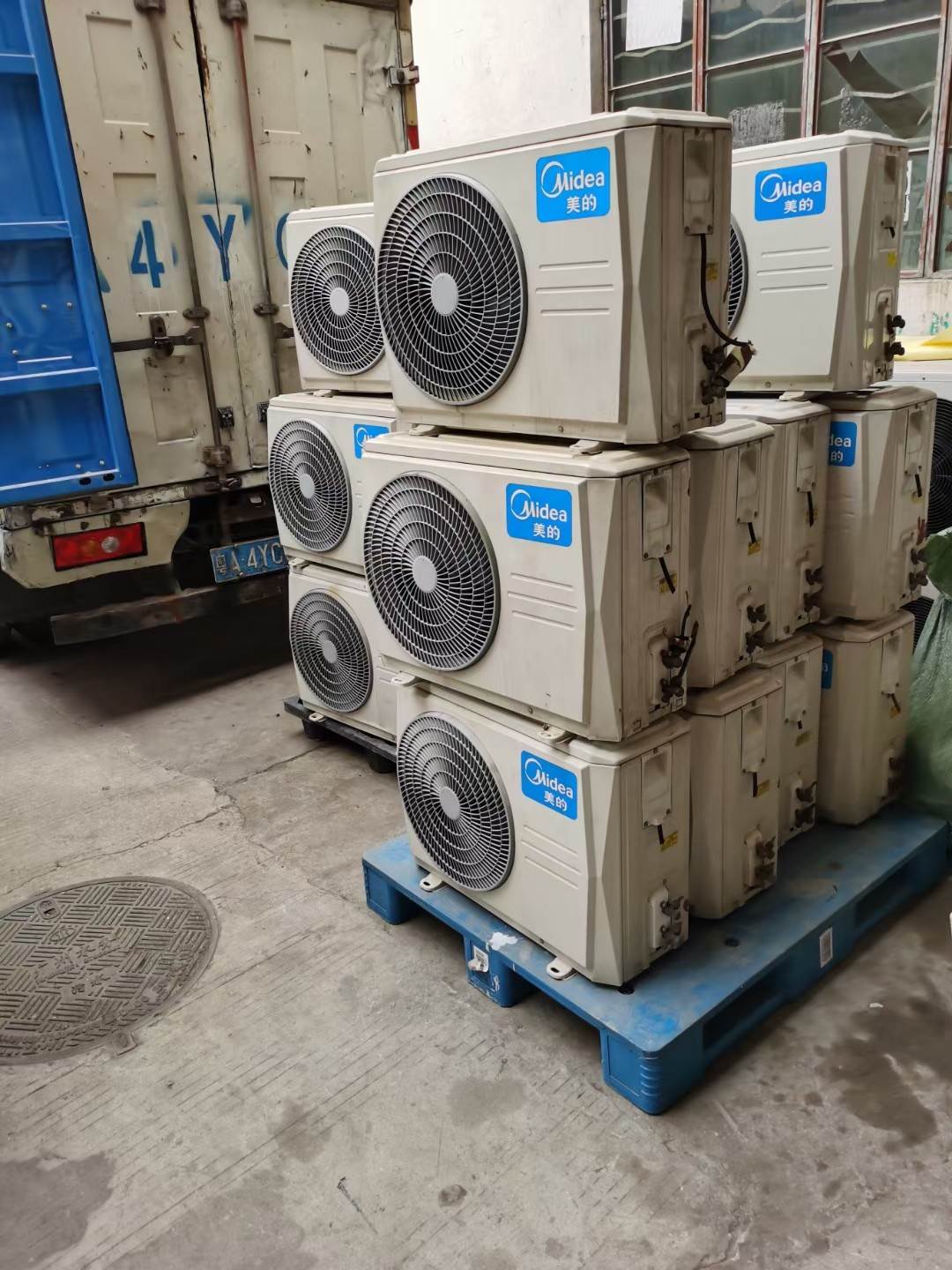 佛山高明区废旧空调回收公司/提供回收大型冷冻机