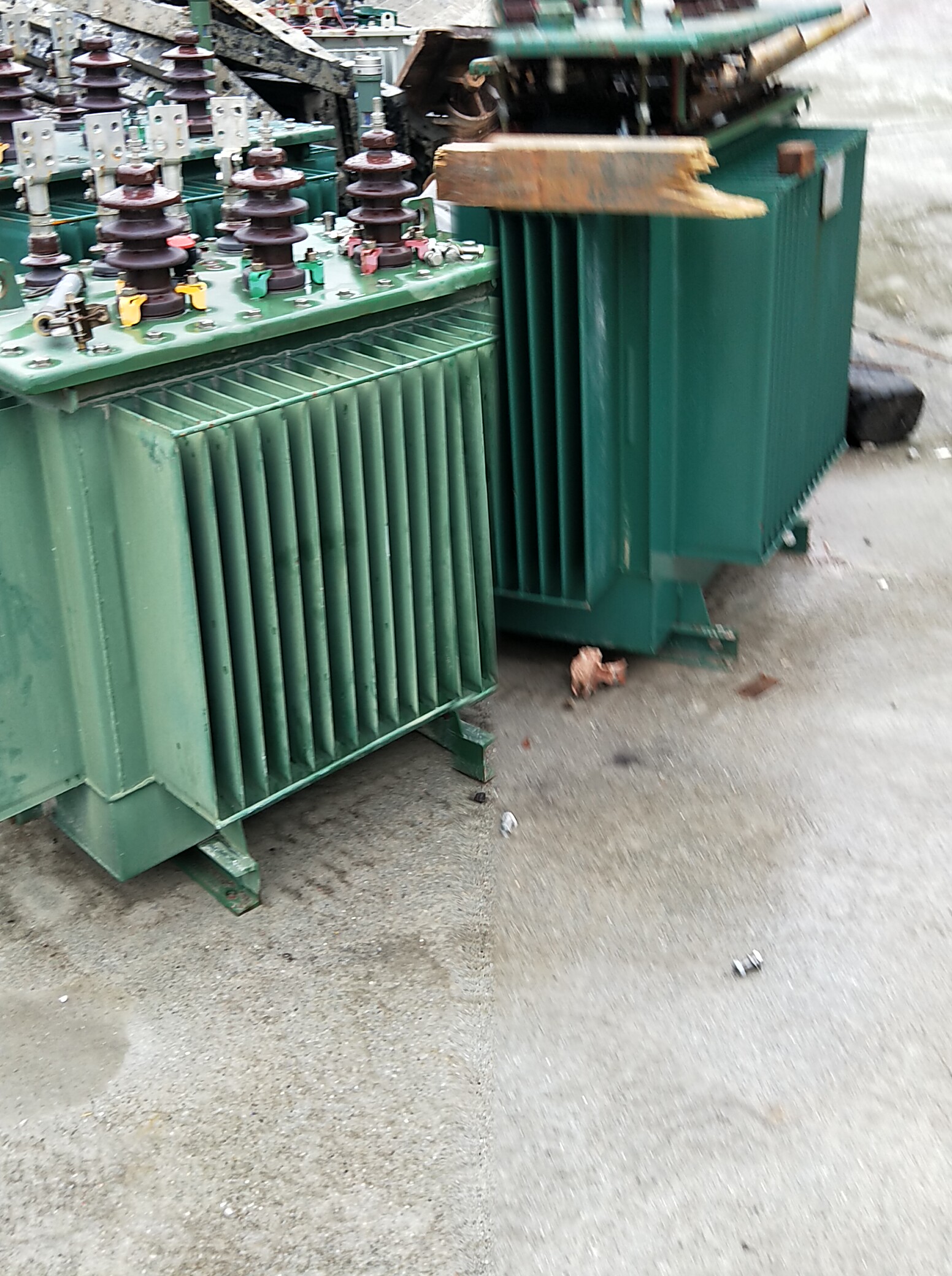 罗湖区废旧变压器回收/机房变压器回收/均可看货处理