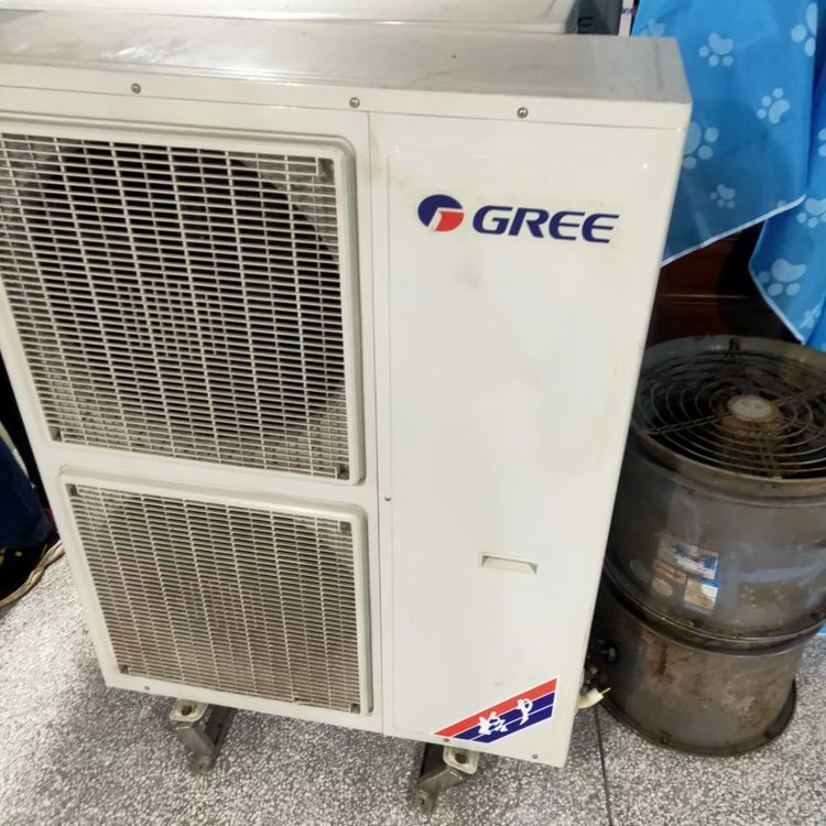 阳江回收立式水冷机空调-二手螺杆式冷水机组回收价格咨询