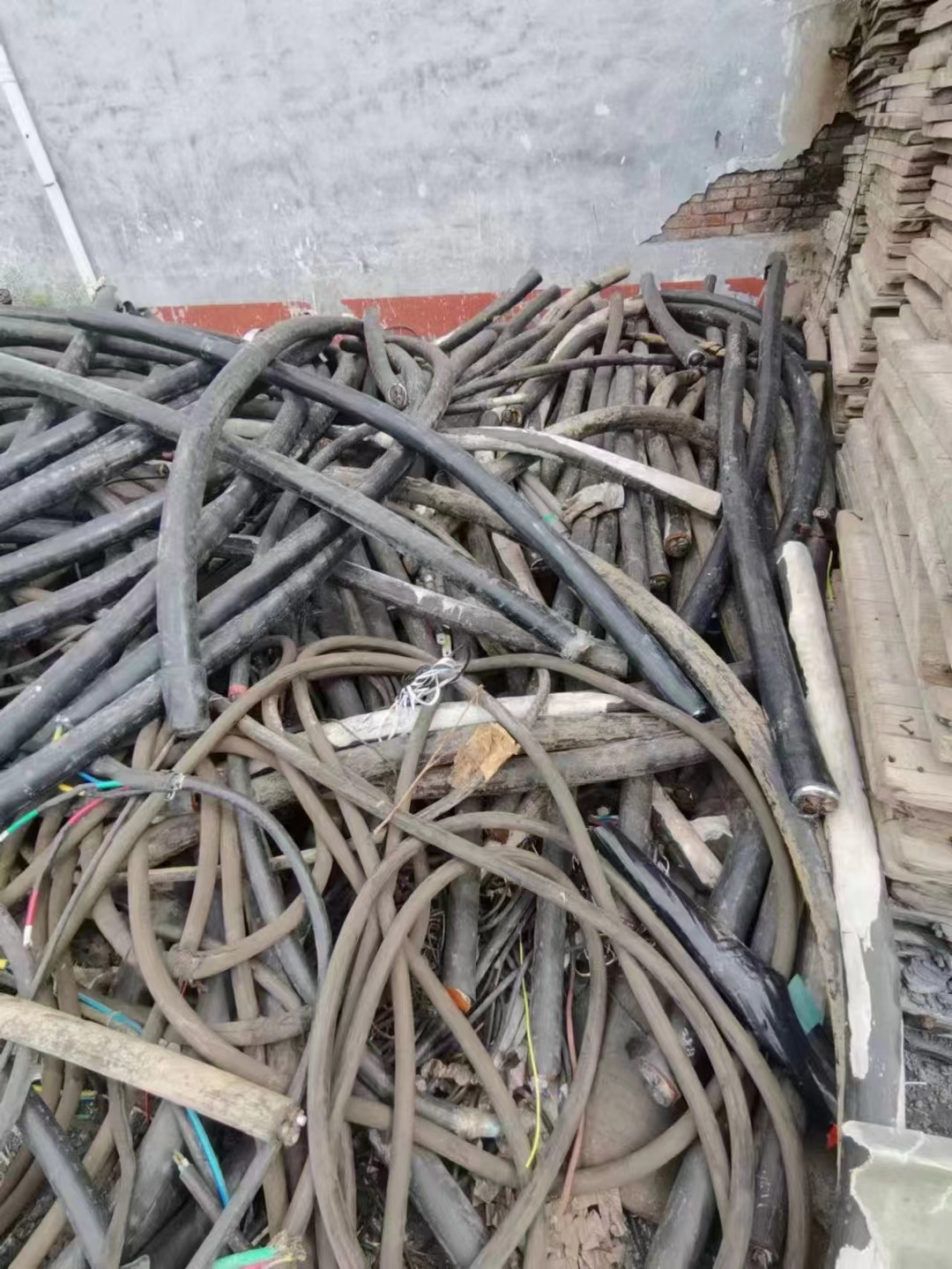 高低压电缆回收 矿用电缆回收团队
