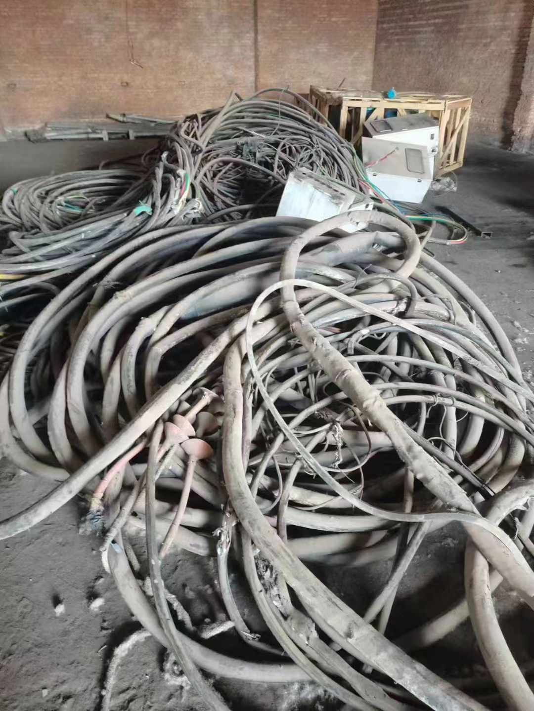 铝电缆回收 工程剩余电缆回收没有中间商
