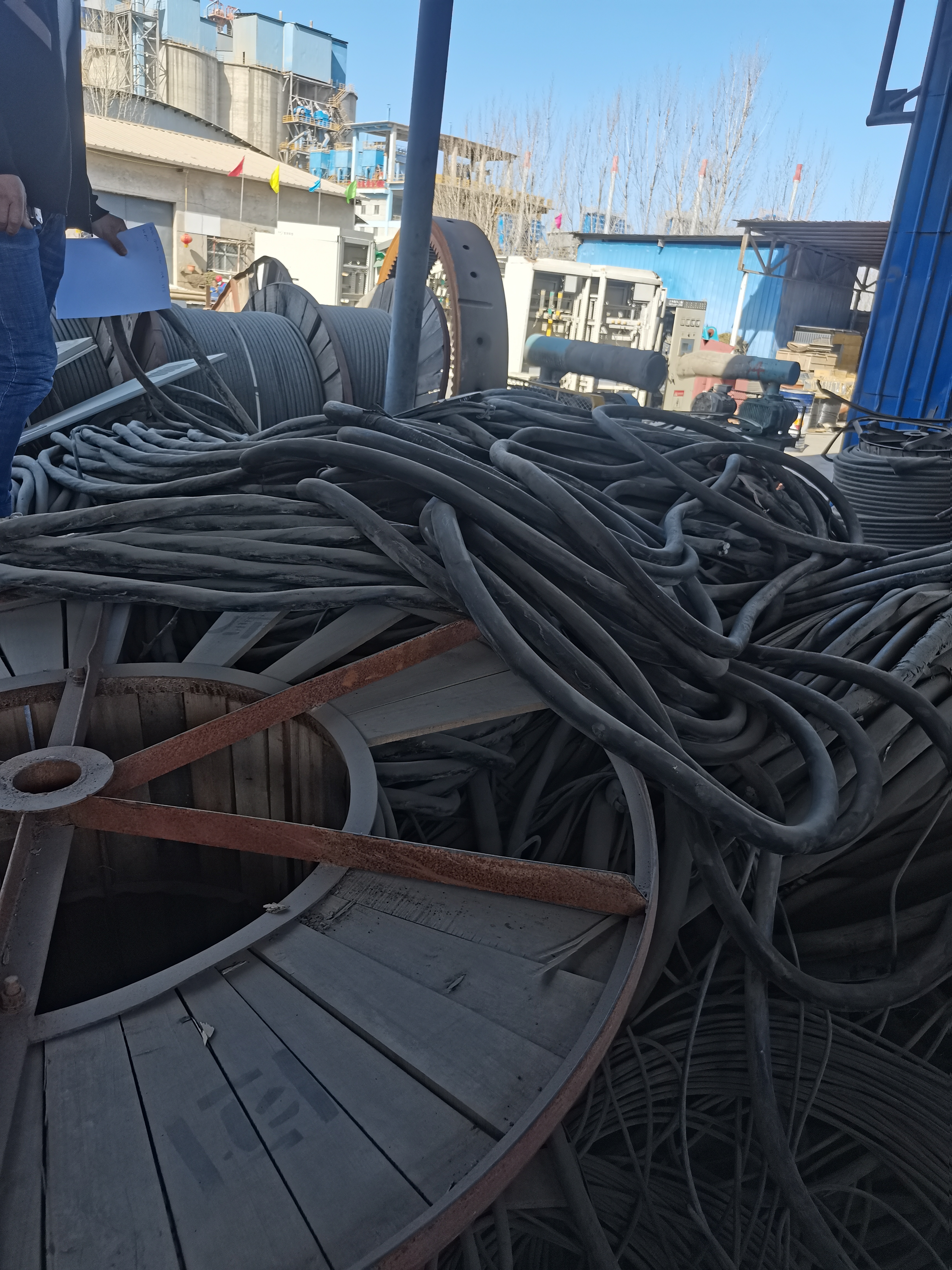 铜电缆回收 平方线回收免费估价