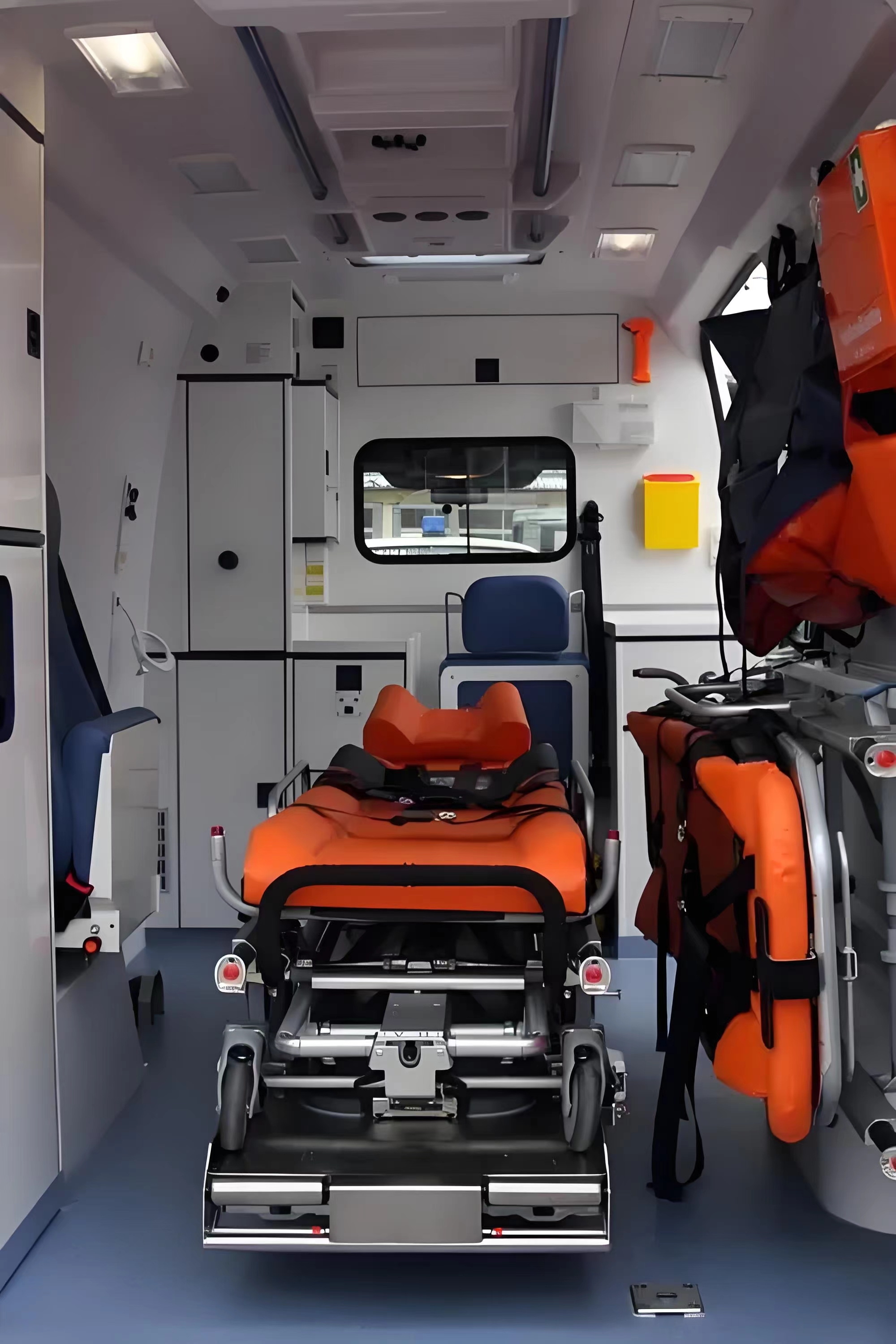 盐城非急救转运平台-私人救护车出租-全国救护团队