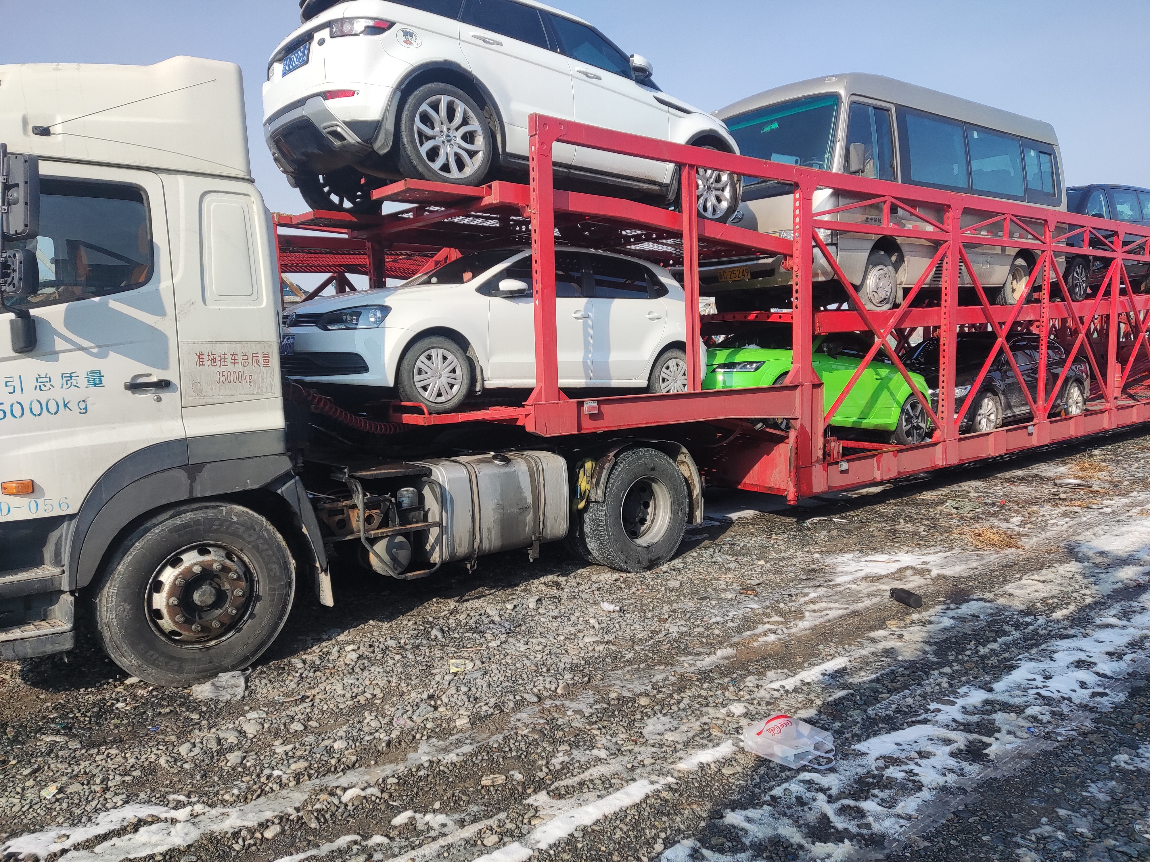 伊犁托运私家车回大庆-小板上门提车