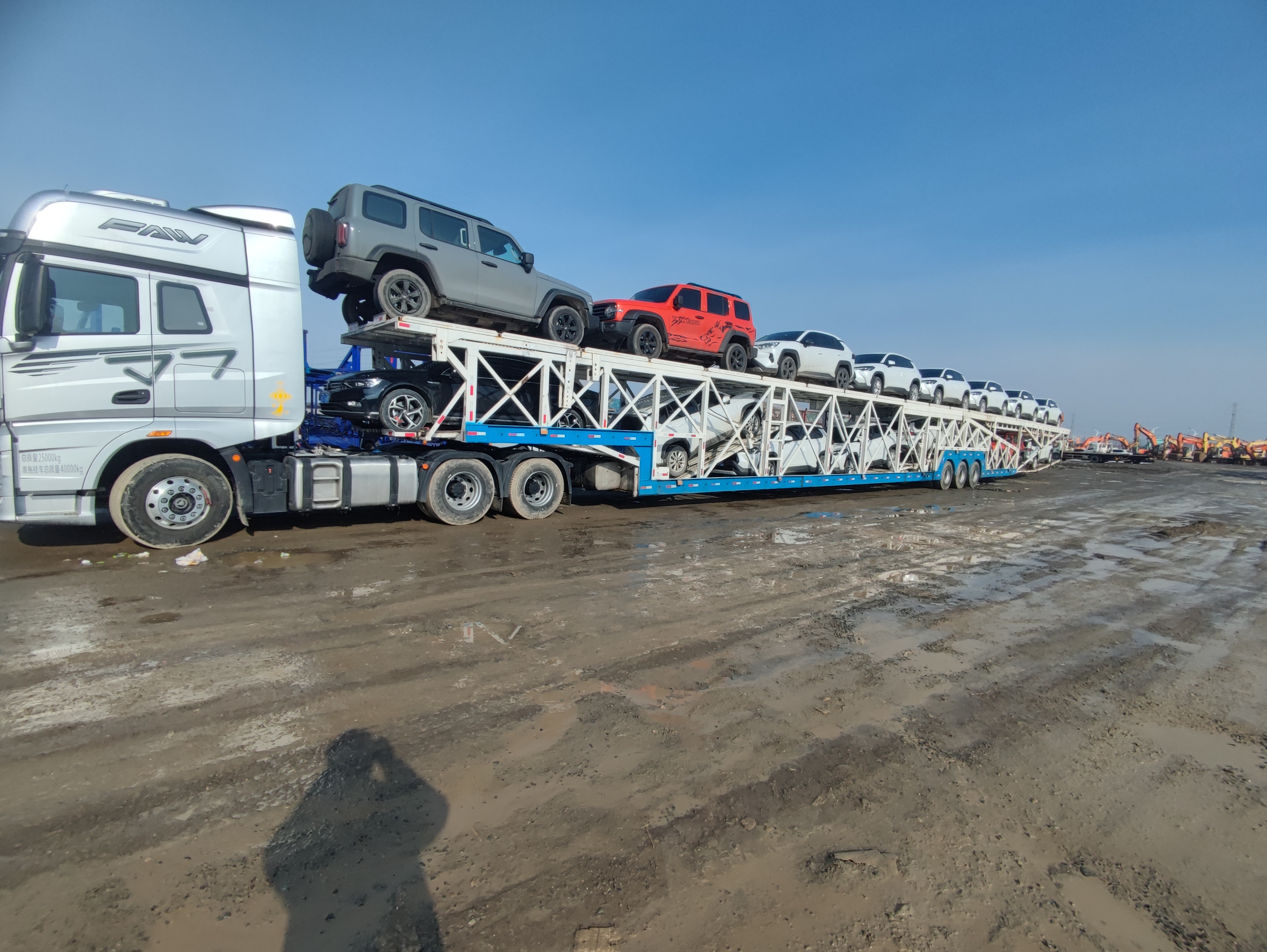 温宿县托运一台轿车需要多少钱/温宿县托运汽车