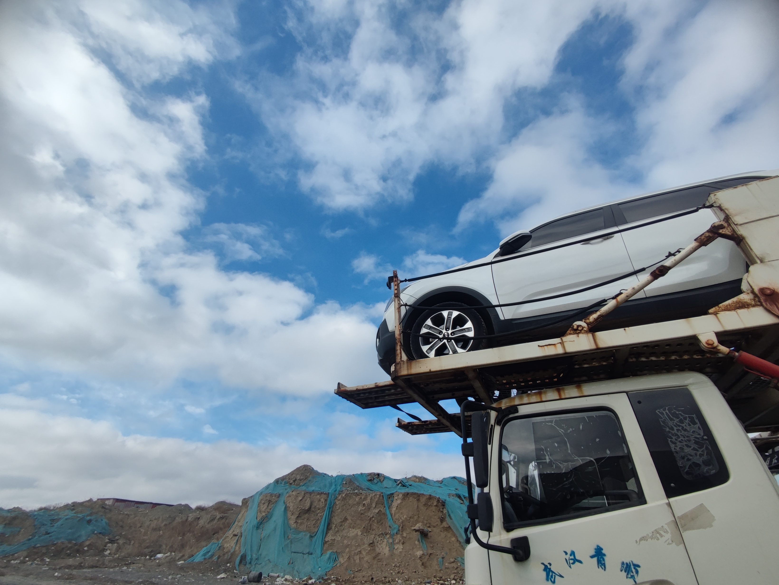 从新疆天山区拖车回株洲拖车费用