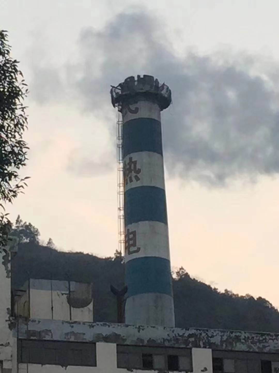 乌海锅炉烟囱内衬拆除公司