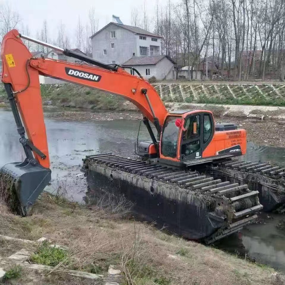惠州水上挖掘机挖淤泥清淤