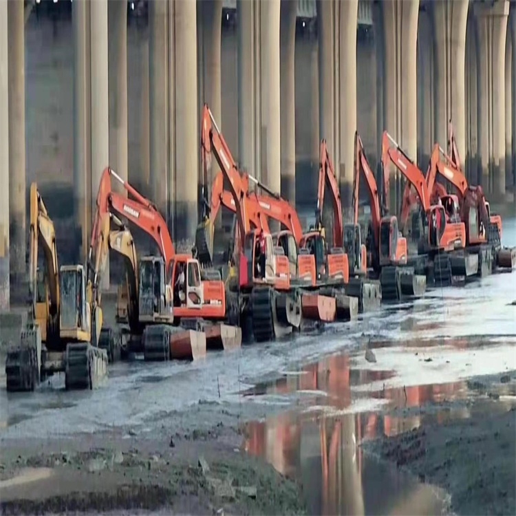 苏州清淤设备挖机履带式