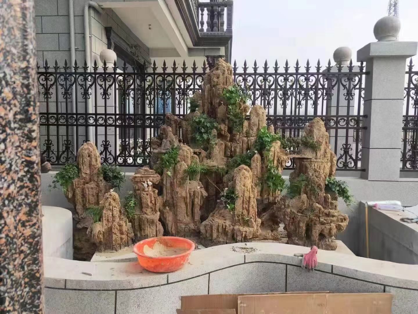 淄川区塑石假山厂家塑石假山制作主题公园塑石加工定做