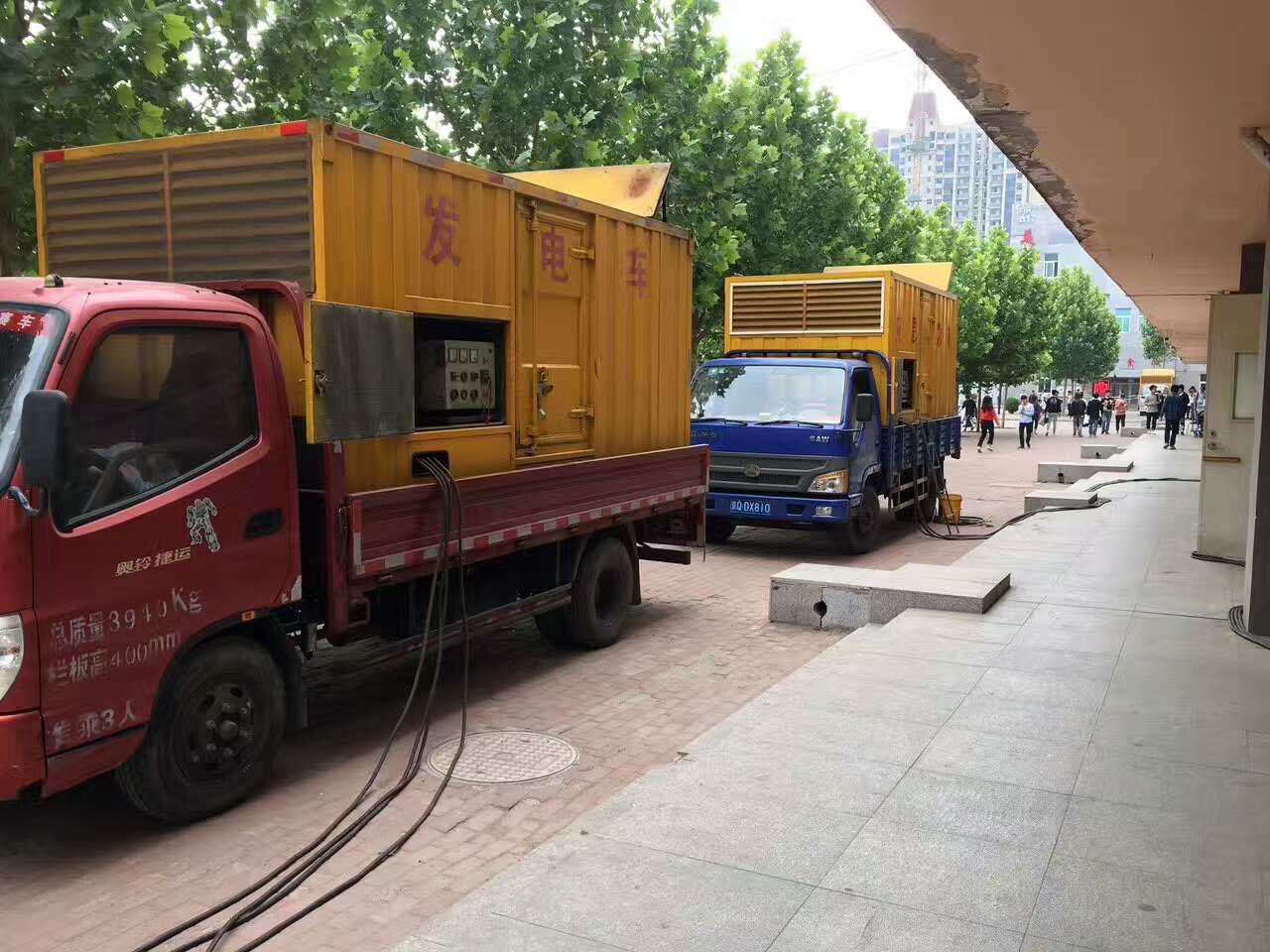 东莞厚街镇300kw发电机租赁价格（100/5000kw）,东莞厚街镇，移动电源车