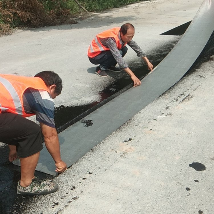 河北道路防裂贴厂家联系方式