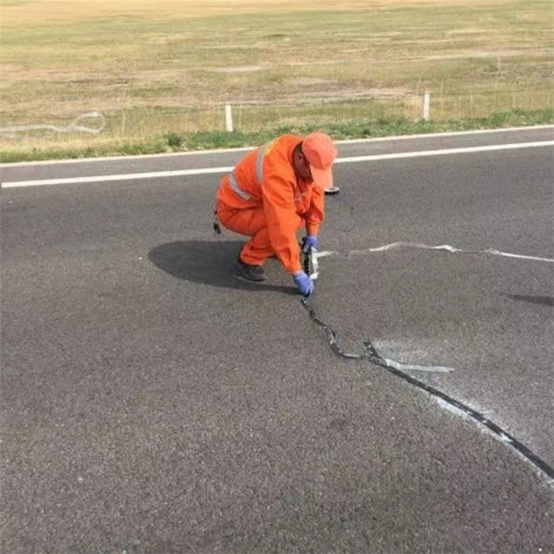 四川公路面层压缝带多少钱沥青贴缝带