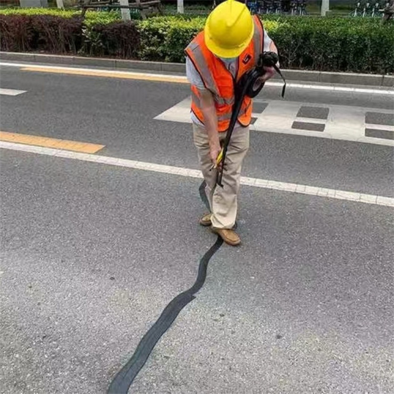 重庆道路贴缝带多少钱路面贴修补带