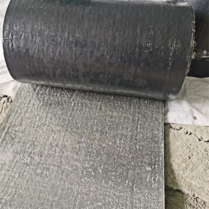 江蘇公路裂縫防裂貼價(jià)格滾卷式阻裂防水隔膜