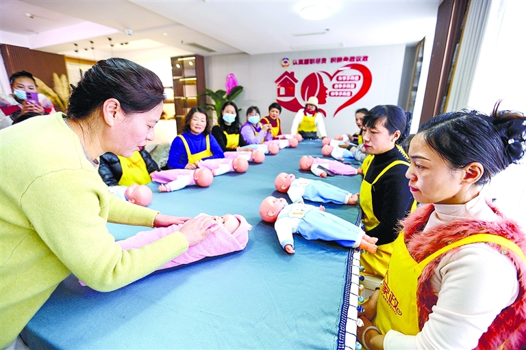 徐州月嫂正规培训去哪学母婴师岗前培训