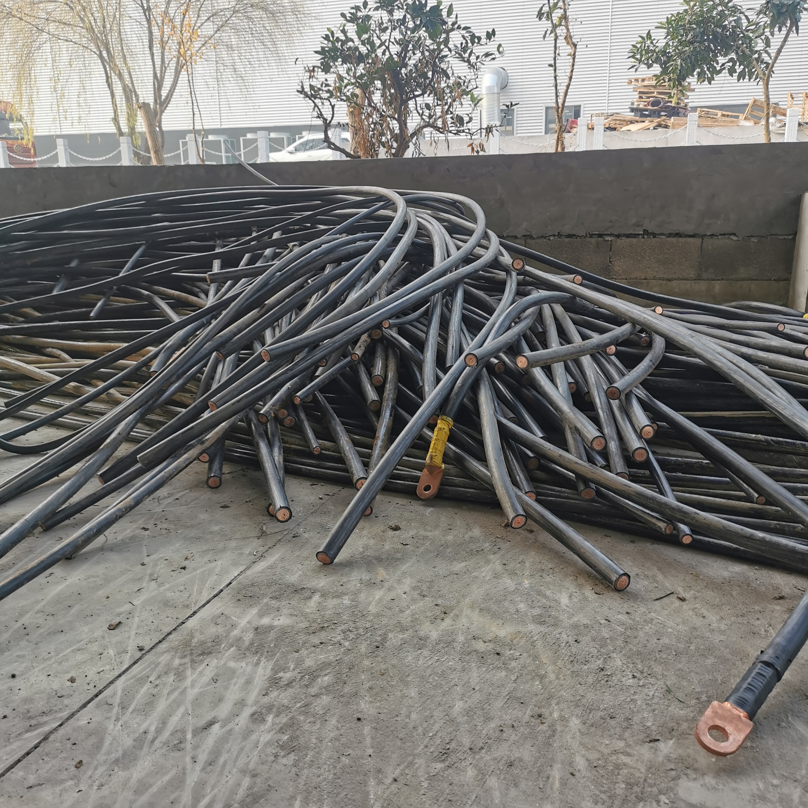 镇江周边地区电缆线回收全区域上门回收