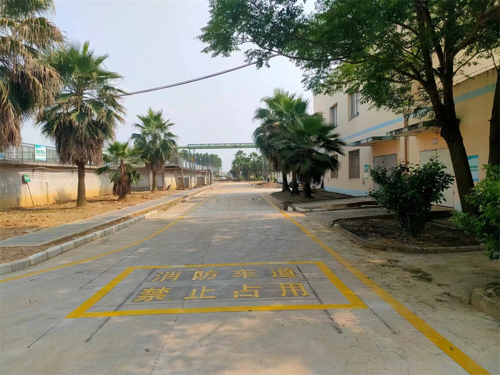 崇左寧明廠(chǎng)區(qū)消防通道劃線(xiàn)